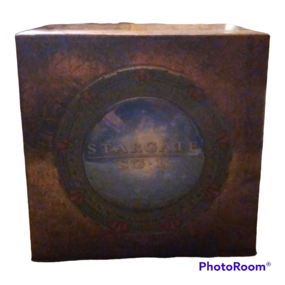 COPY - The complete series collection of STARGATE SG 1. 10 seasons in all.